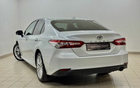 Toyota Camry, 2021 год, 3 298 000 рублей, 4 фотография