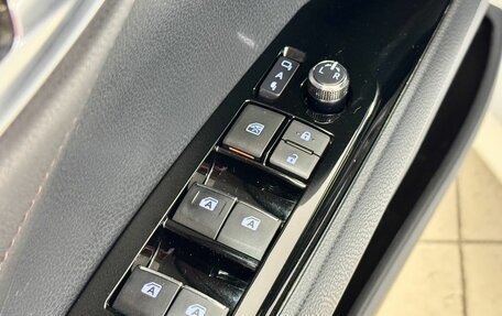 Toyota Camry, 2021 год, 3 298 000 рублей, 16 фотография