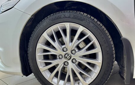 Toyota Camry, 2021 год, 3 298 000 рублей, 11 фотография