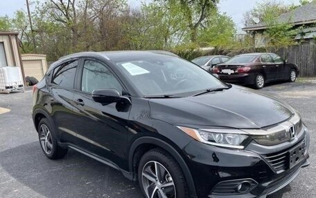 Honda HR-V II, 2021 год, 2 320 000 рублей, 2 фотография