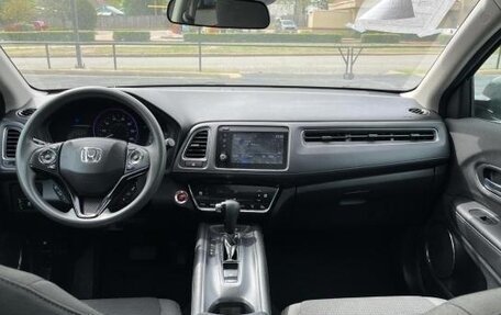 Honda HR-V II, 2021 год, 2 320 000 рублей, 8 фотография