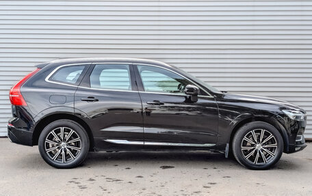 Volvo XC60 II, 2018 год, 3 600 000 рублей, 4 фотография