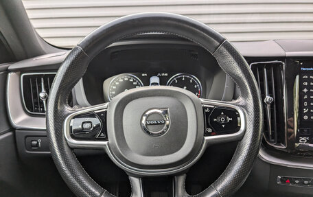 Volvo XC60 II, 2018 год, 3 600 000 рублей, 22 фотография