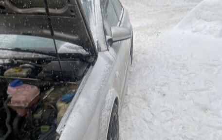 Audi A4, 2002 год, 450 000 рублей, 6 фотография