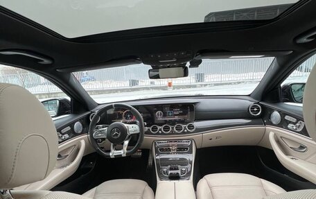 Mercedes-Benz E-Класс AMG, 2018 год, 7 800 000 рублей, 14 фотография