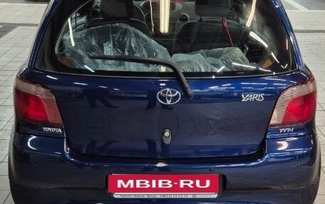 Toyota Yaris I рестайлинг, 2002 год, 520 000 рублей, 3 фотография