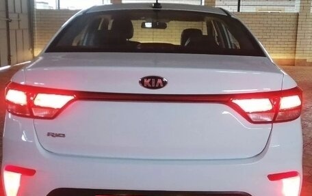 KIA Rio IV, 2019 год, 1 700 000 рублей, 13 фотография