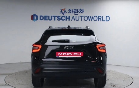 Chevrolet Trax, 2023 год, 1 780 001 рублей, 4 фотография