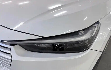 Honda Vezel, 2022 год, 1 977 040 рублей, 4 фотография