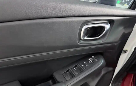 Honda Vezel, 2022 год, 1 977 040 рублей, 13 фотография