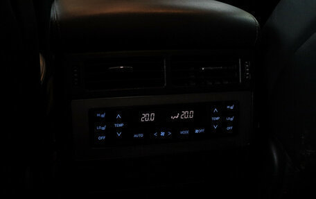 Toyota Land Cruiser 200, 2019 год, 7 359 000 рублей, 9 фотография