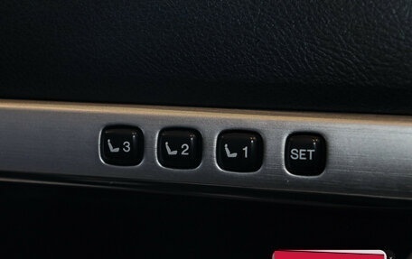 Toyota Land Cruiser 200, 2019 год, 7 359 000 рублей, 10 фотография