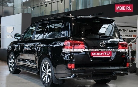 Toyota Land Cruiser 200, 2019 год, 7 359 000 рублей, 6 фотография