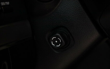 Toyota Land Cruiser 200, 2019 год, 7 359 000 рублей, 14 фотография