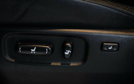 Toyota Land Cruiser 200, 2019 год, 7 359 000 рублей, 23 фотография