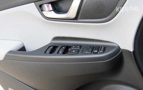 Hyundai Kona I, 2022 год, 1 775 050 рублей, 11 фотография