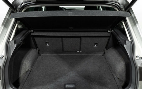 Volkswagen Tiguan II, 2018 год, 3 199 000 рублей, 23 фотография