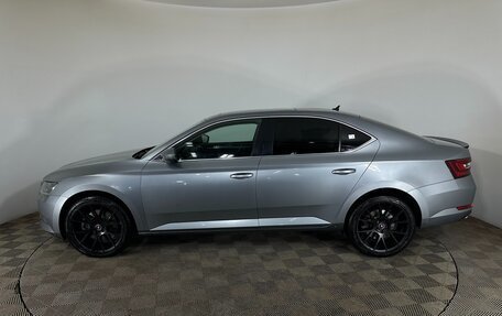 Skoda Superb III рестайлинг, 2016 год, 2 270 000 рублей, 5 фотография