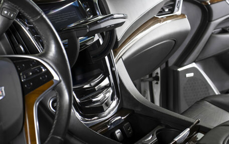 Cadillac Escalade IV, 2015 год, 4 100 000 рублей, 14 фотография