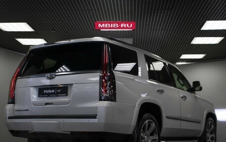 Cadillac Escalade IV, 2015 год, 4 100 000 рублей, 34 фотография