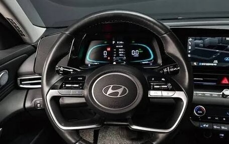Hyundai Avante, 2024 год, 2 380 000 рублей, 13 фотография