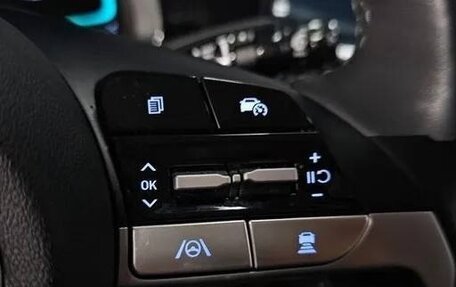 Hyundai Avante, 2024 год, 2 380 000 рублей, 16 фотография