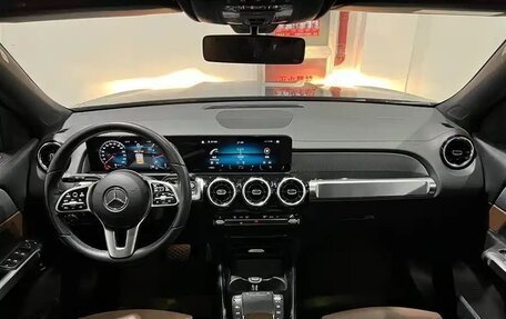 Mercedes-Benz GLB, 2022 год, 2 490 050 рублей, 7 фотография