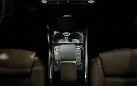 Mercedes-Benz GLB, 2022 год, 2 490 050 рублей, 15 фотография