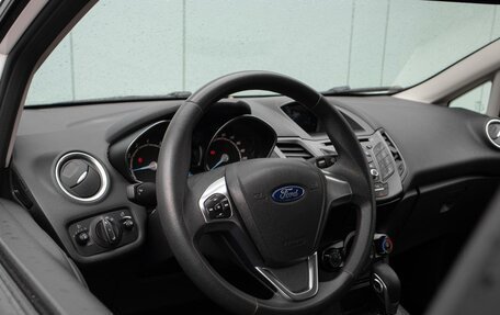 Ford Fiesta, 2016 год, 850 000 рублей, 18 фотография