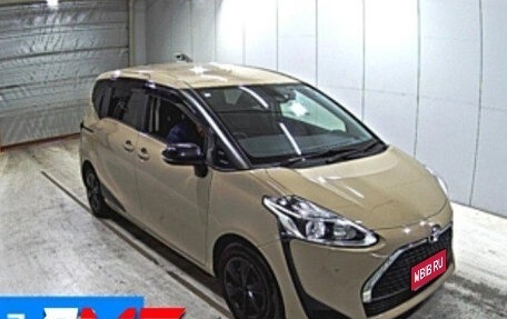 Toyota Sienta II, 2022 год, 1 295 000 рублей, 1 фотография