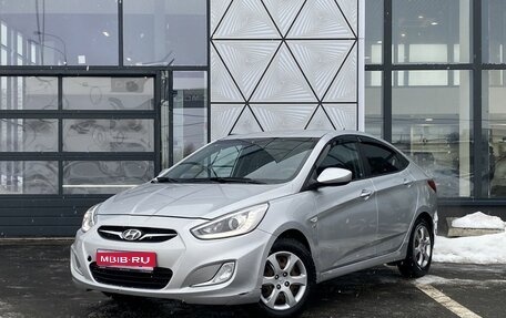 Hyundai Solaris II рестайлинг, 2013 год, 999 000 рублей, 1 фотография
