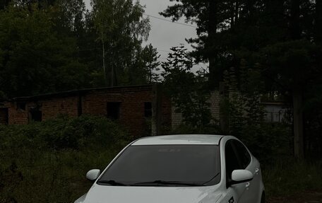 KIA Rio III рестайлинг, 2014 год, 1 050 000 рублей, 2 фотография