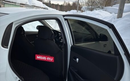 KIA Rio III рестайлинг, 2014 год, 1 050 000 рублей, 10 фотография