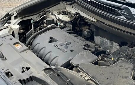 Mitsubishi Outlander III рестайлинг 3, 2021 год, 1 826 000 рублей, 15 фотография