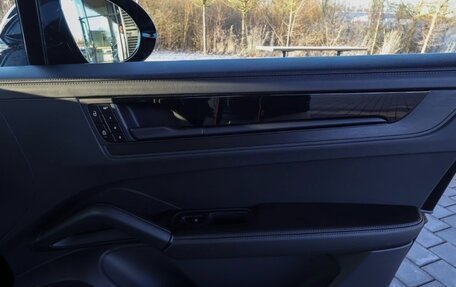 Porsche Cayenne III, 2024 год, 13 990 000 рублей, 19 фотография