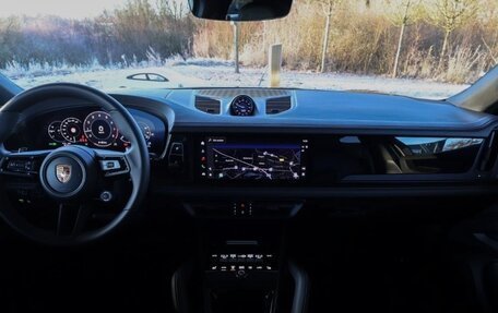 Porsche Cayenne III, 2024 год, 13 990 000 рублей, 14 фотография