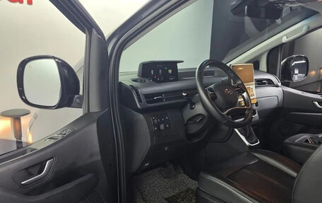 Hyundai Staria, 2022 год, 6 160 000 рублей, 4 фотография