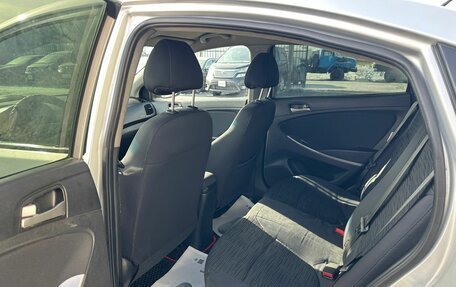 Hyundai Solaris II рестайлинг, 2016 год, 879 000 рублей, 15 фотография