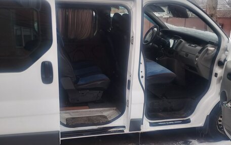 Opel Vivaro A рестайлинг, 2006 год, 900 000 рублей, 9 фотография