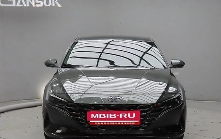 Hyundai Avante, 2022 год, 1 380 000 рублей, 2 фотография