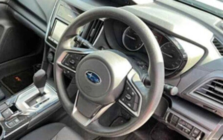 Subaru XV II, 2017 год, 1 130 000 рублей, 3 фотография