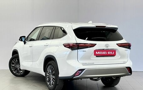 Toyota Highlander, 2025 год, 5 690 000 рублей, 4 фотография