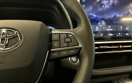 Toyota Highlander, 2025 год, 5 690 000 рублей, 16 фотография