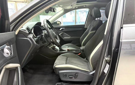 Audi Q3, 2022 год, 2 471 000 рублей, 5 фотография