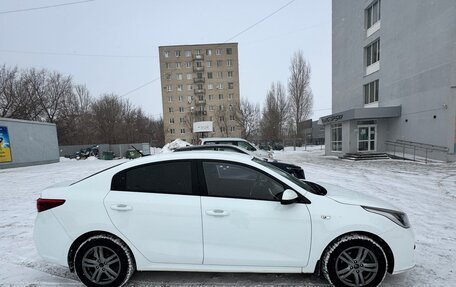 KIA Rio IV, 2020 год, 1 490 000 рублей, 4 фотография