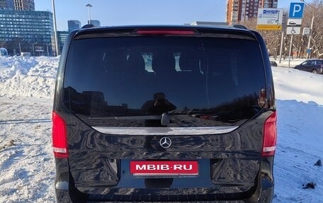 Mercedes-Benz V-Класс, 2018 год, 5 300 000 рублей, 4 фотография