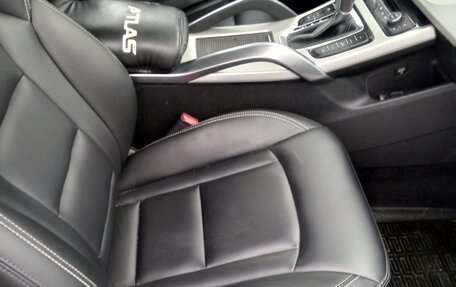 Geely Atlas I, 2020 год, 1 800 000 рублей, 7 фотография