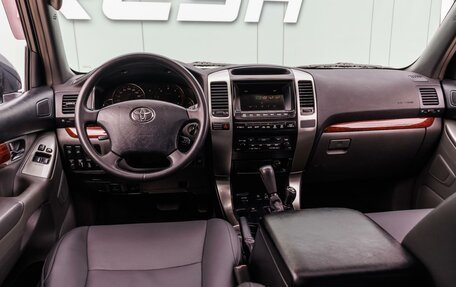 Toyota Land Cruiser Prado 120 рестайлинг, 2003 год, 1 575 000 рублей, 8 фотография