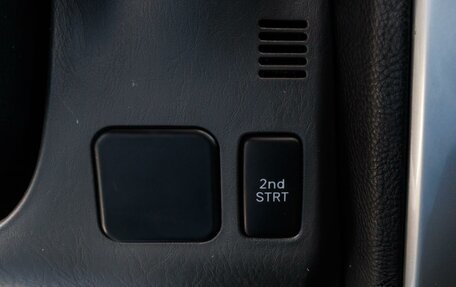 Toyota Land Cruiser Prado 120 рестайлинг, 2003 год, 1 575 000 рублей, 20 фотография