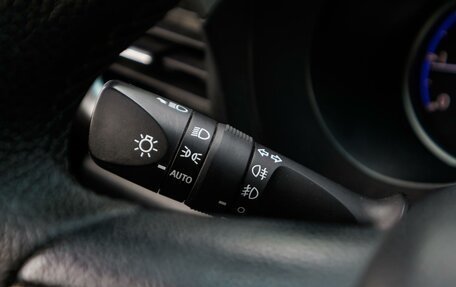 Toyota Hilux VIII, 2016 год, 3 700 000 рублей, 15 фотография